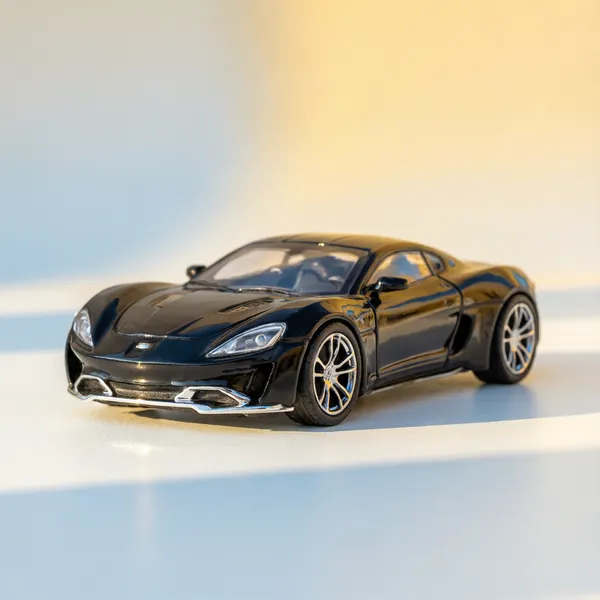 RC-Fahrzeuge & Spielzeugmodelle