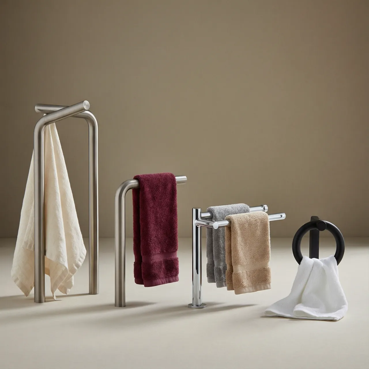 Handtuchhalter & -stangen