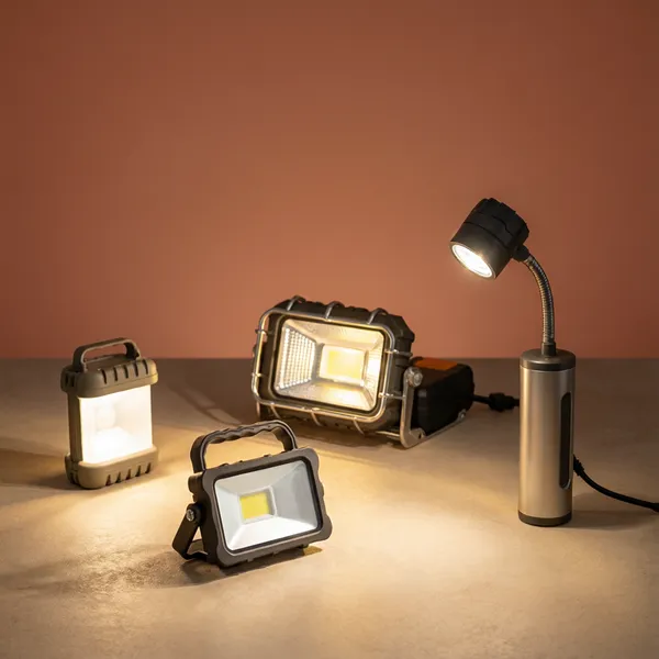 Mobile LED-Strahler & Akku-Leuchten