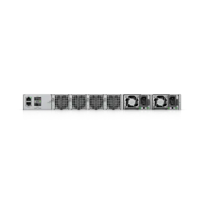 UniFi Enterprise Campus 48S Port Switch mit 10/25/100 GbE, zwei silberne Rack-Switches von hinten mit Lüftern, UniFi Enterprise Campus 48S Port Switch mit 10/25/100 GbE, zwei silberne Rack-Switches von hinten mit Lüftern,