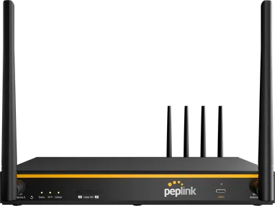 Router EssentialCare+ (4 años) para FlexModule Plus 2x 5G, vista frontal con franja amarilla, 6 antenas, LEDs verdes,