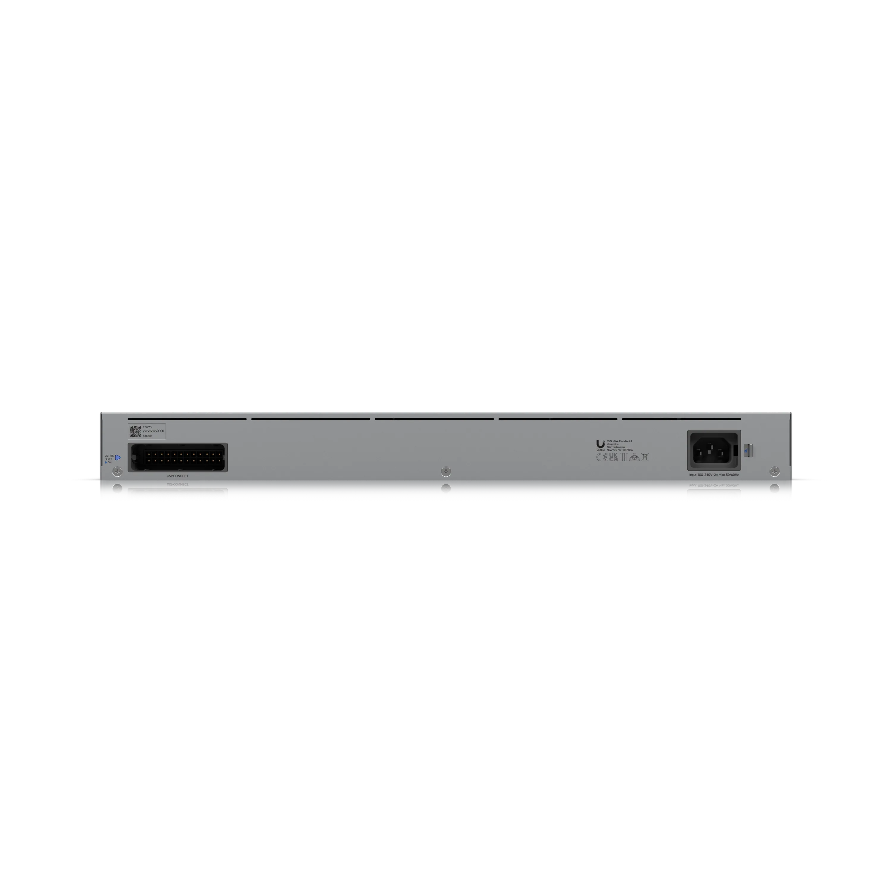 Ubiquiti UniFi Switch USW-Pro-Max-24-POE 400W PoE++ Rückseite mit USP CONNECT-Port, QR-Code, IEC-Stromanschluss und Ubiquiti UniFi Switch USW-Pro-Max-24-POE 400W PoE++ Rückseite mit USP CONNECT-Port, QR-Code, IEC-Stromanschluss und