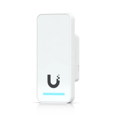 Ubiquiti Access Elevator Starter Kit, weißes Gerät mit abgerundeten Ecken und blau leuchtendem Statusbalken vor schwarzem Ubiquiti Access Elevator Starter Kit, weißes Gerät mit abgerundeten Ecken und blau leuchtendem Statusbalken vor schwarzem