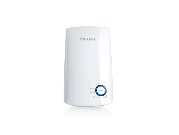 Weißer TP-Link TL-WA850RE WLAN-Repeater mit blauer LED-Anzeige und Bedientaste vor weißem Hintergrund.