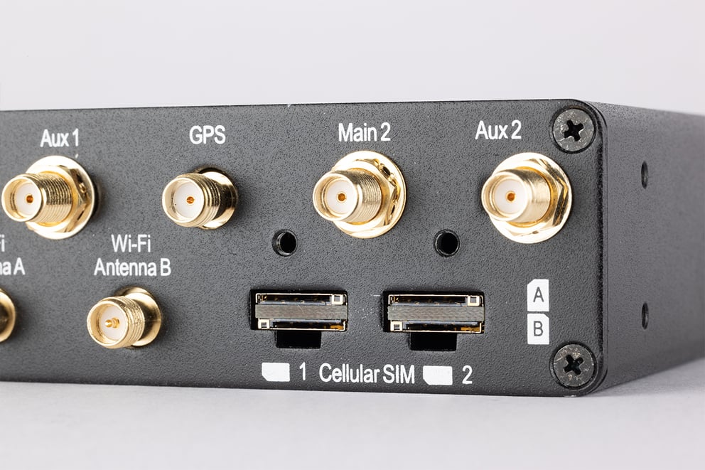 Mietgerät: Peplink MAX-TST-DUO-LTEA-W-T-PRM