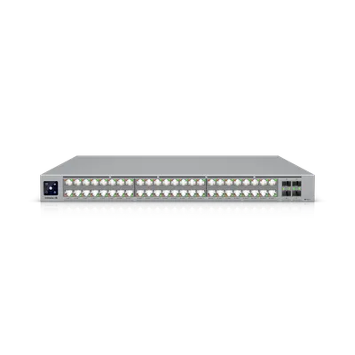 UniFi Enterprise Campus 48S Port Switch mit 48 SFP+-Ports, blauem Display und QSFP-Anschlüssen für UniFi Enterprise Campus 48S Port Switch mit 48 SFP+-Ports, blauem Display und QSFP-Anschlüssen für