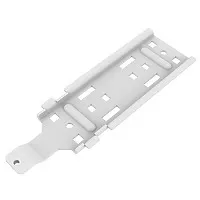 Weiße Kunststoff-Montagehalterung für wAP LoRa9G Kit mit rechteckigen Aussparungen und Befestigungslasche unten links.