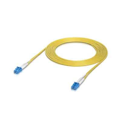 Ubiquiti OS2 Duplex LC UPC Glasfaser-Patchkabel 10m, gelbes Duplex-Kabel mit blauen LC-Steckern auf schwarzem Hintergrund Ubiquiti OS2 Duplex LC UPC Glasfaser-Patchkabel 10m, gelbes Duplex-Kabel mit blauen LC-Steckern auf schwarzem Hintergrund