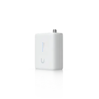 Puente inalámbrico Ubiquiti UDB-IoT N300 para IoT en interiores con antena 2x2, LED azul y logo UniFi sobre fondo negro Puente inalámbrico Ubiquiti UDB-IoT N300 para IoT en interiores con antena 2x2, LED azul y logo UniFi sobre fondo negro