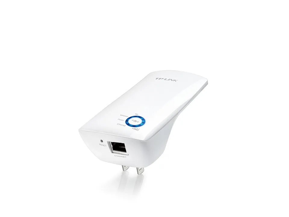 TP-Link TL-WA850RE WLAN-Repeater mit weißem Gehäuse, blauer WPS-Taste, Ethernet-Port und Steckerstiften in der Draufsicht