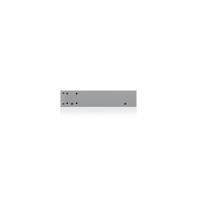 Ubiquiti USW-24-POE-EU Netzwerk-Switch mit silbernem Rack-Montage-Gehäuse, flacher Oberfläche und Befestigungslöchern für