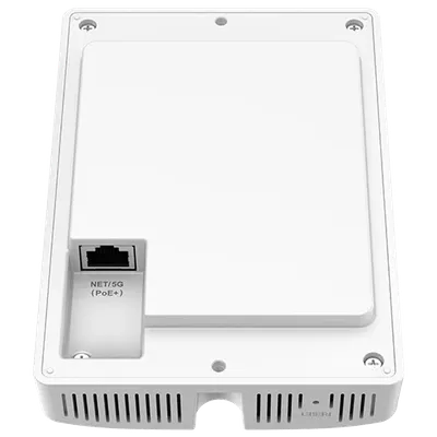 Grandstream GWN7672WM Tri-Band-WLAN-Access-Point Rückansicht mit PoE+-Ethernet-Port und Lüftungsschlitzen zur Wandmontage. Grandstream GWN7672WM Tri-Band-WLAN-Access-Point Rückansicht mit PoE+-Ethernet-Port und Lüftungsschlitzen zur Wandmontage.
