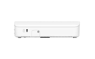 Сетевое устройство Cambium Networks NSE 3000 спереди с перфорированной решёткой, замком и выдвижной панелью для управления Сетевое устройство Cambium Networks NSE 3000 спереди с перфорированной решёткой, замком и выдвижной панелью для управления