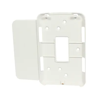 Support mural cnPilot e430H Cambium Networks en plastique blanc avec découpe rectangulaire centrale et trous de fixation