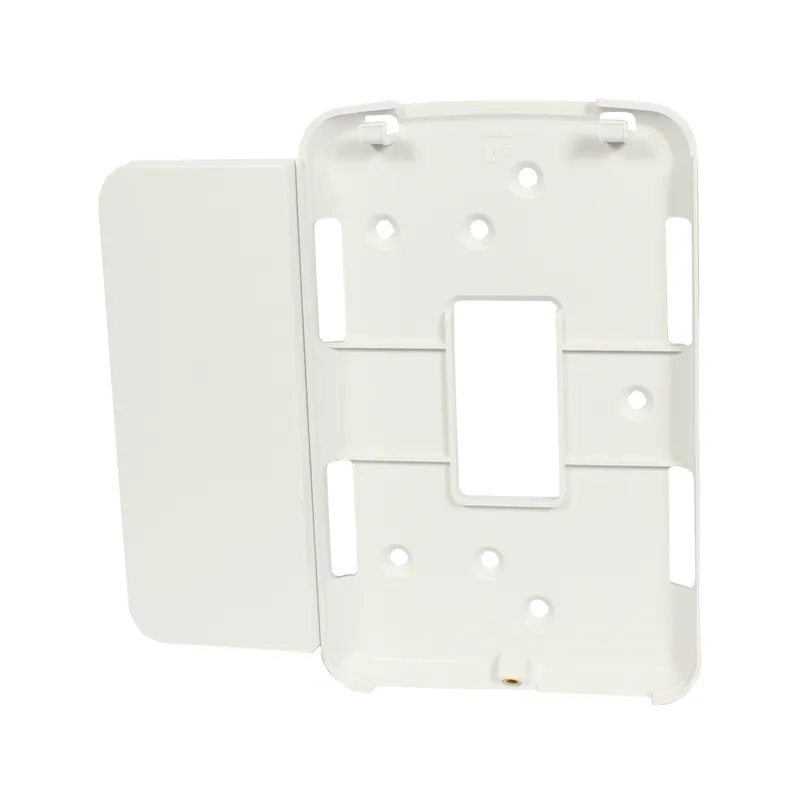 Support mural cnPilot e430H Cambium Networks en plastique blanc avec découpe rectangulaire centrale et trous de fixation