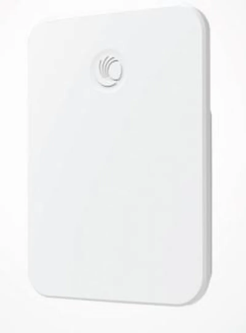 Punto di accesso outdoor Cambium Networks cnPilot E510 2x2 MIMO Wave2 dual-band AC, dispositivo bianco rettangolare con