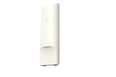 Punto di accesso WiFi6 outdoor Cambium Networks con antenna sector 2x2 e porta 2.5GbE, dispositivo bianco verticale con