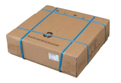 Серверный шкаф EFB 19" Wandgehäuse Flat Pack 12HE в упаковке из переработанного картона с защитной синей лентой и