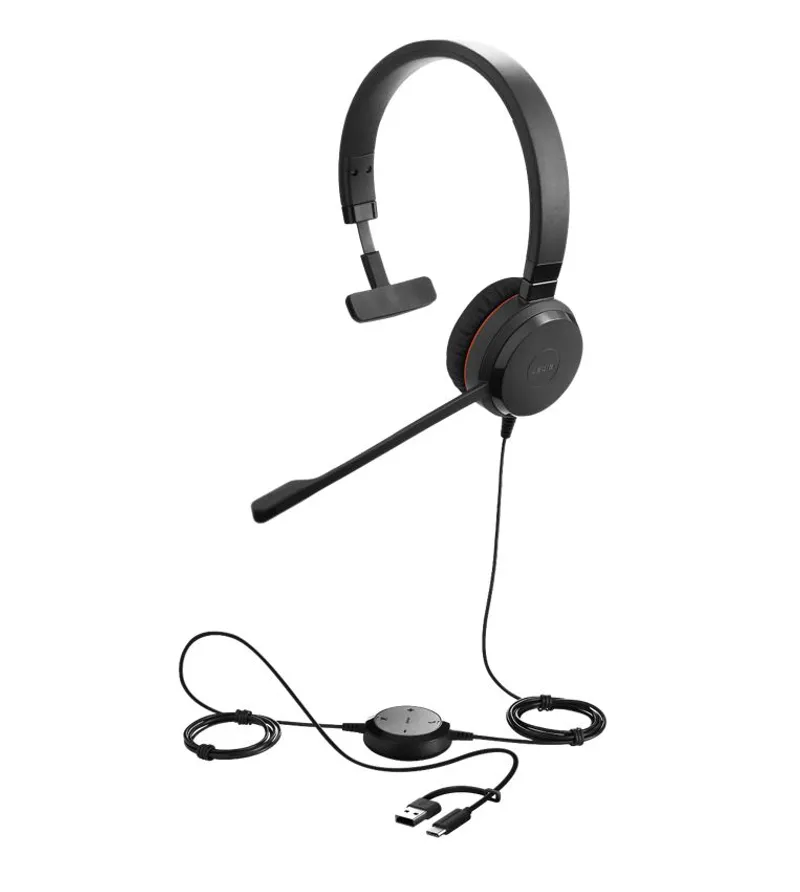 Cuffia mono Jabra Evolve 30 II MS con microfono a braccio, cavo con adattatore USB C/A e jack 3,5mm su sfondo bianco.