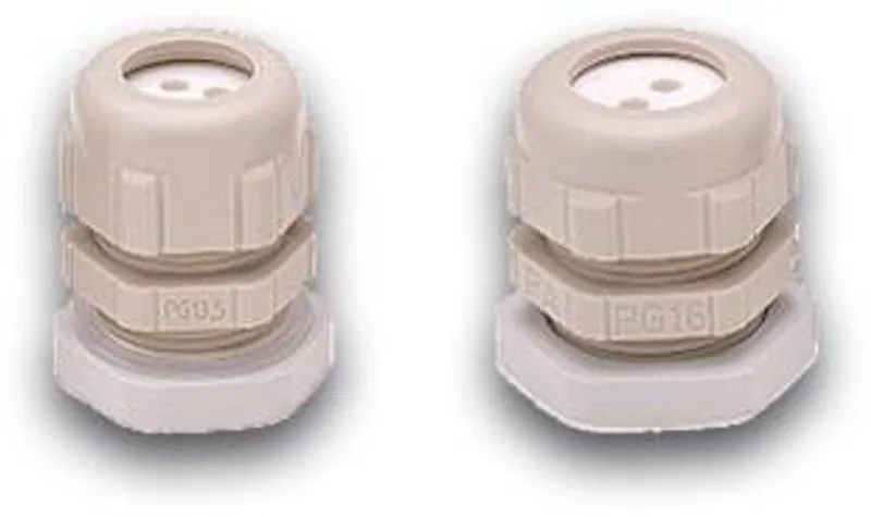 PG29 PVC-Verschraubung mit LWL-Patchkabel-Ausgang in Beige nebeneinander aus der Vogelperspektive mit geriffelter