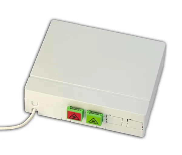 FTTH OTO Box, 2x SC/APC Kupplungen, Inhouse-Kabel 4-fasrig, 30 - 100 m, G.657A2