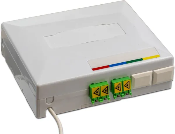 FTTH OTO Box, 4-fasrig, 4x LC/APC Kupplungen, Breakoutkabel 30 - 100 m, G.657A2