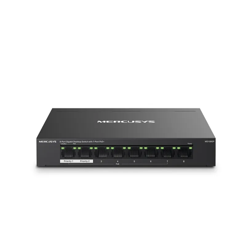 Commutateur TP-Link MS108GP 8 ports Gigabit avec 7 ports PoE+ affiché en angle trois-quarts avant montrant 8 ports RJ45 et