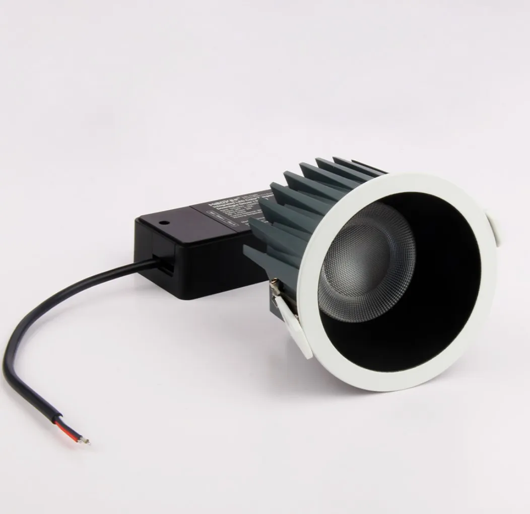 MiBoxer FUT079 LED Downlight 9W RGB-WW (RGB-CCT) fixed mit 2,4 GHz IP54