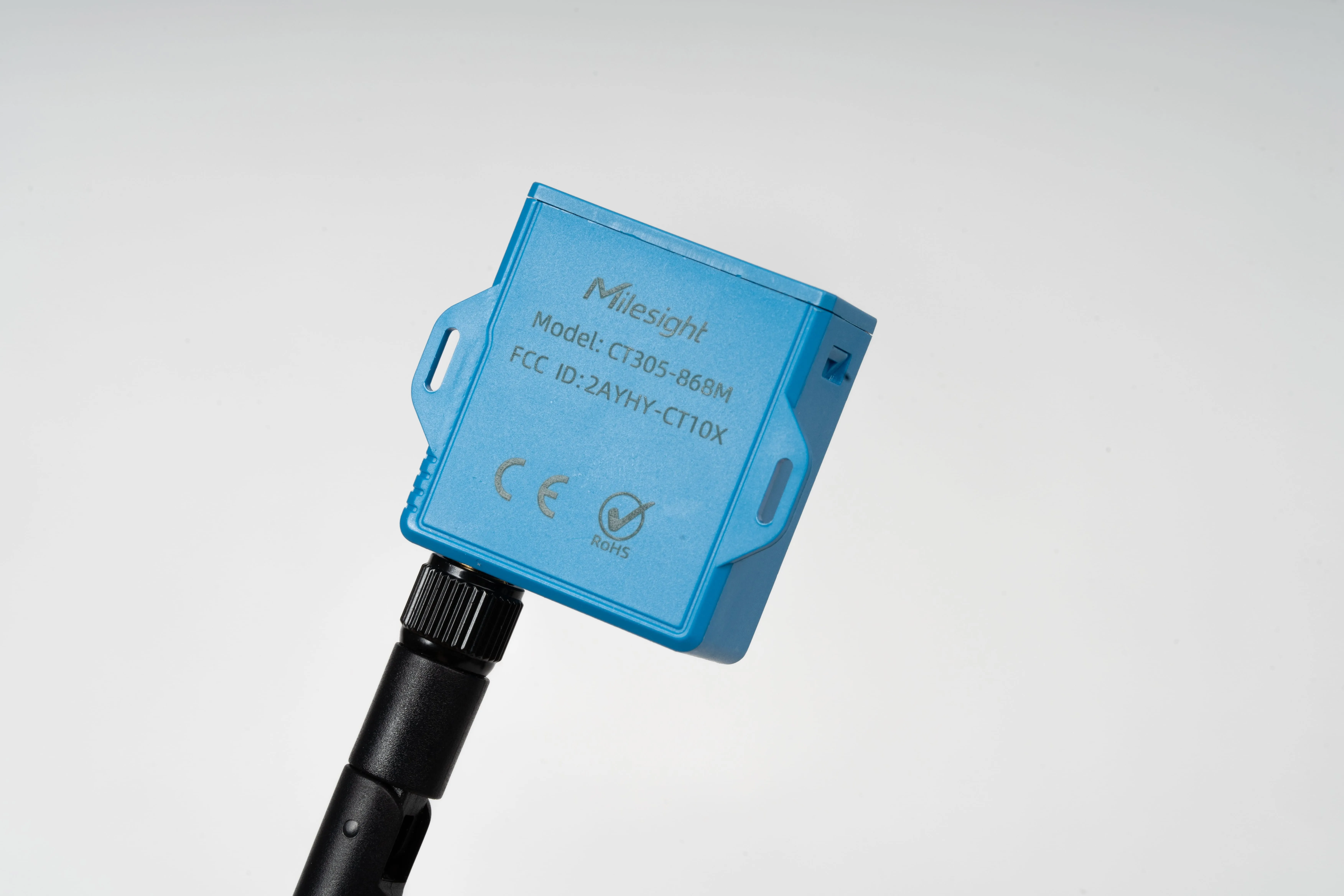 Milesight IoT Smart Current Transformer, CT305-868M LoRaWAN / 500A Milesight IoT Smart Current Transformer, CT305-868M LoRaWAN / 500A