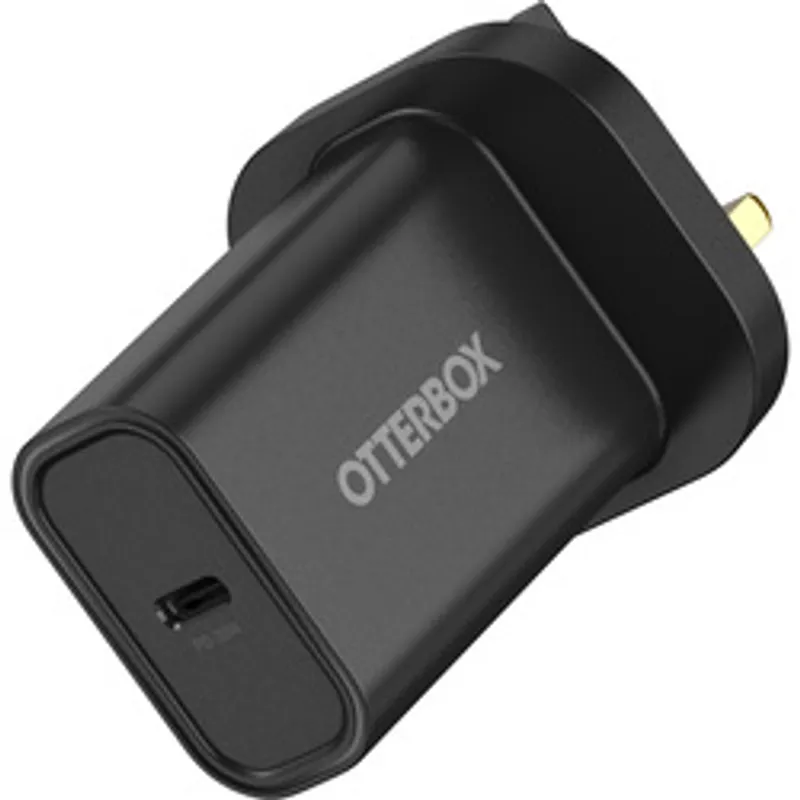 Chargeur mural OtterBox 30W noir mat avec port USB-C et fiche UK à trois broches visibles en vue légèrement inclinée