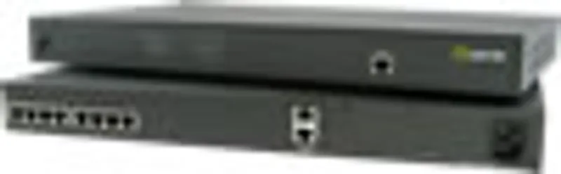 Server terminale Perle IOLAN SDS8C con 8 porte RJ45 e doppio stack frontale per connessioni seriali ed Ethernet in ambiente