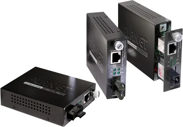 PLANET 10/100Base-TX to 100Base-FX Smart Media Converter
