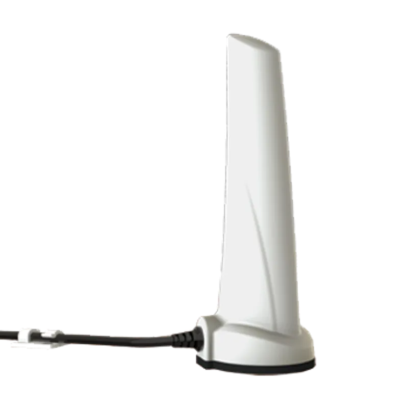 Antena Poynting A-OMNI-0280-08-V1 blanca con base negra y cable SMA horizontal conectado a soporte vertical.