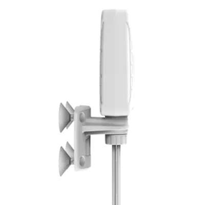 Poynting A-XPOL-0001-V3-21 5G/LTE-MIMO-Antenne mit 6 dBi an Halterung mit Saugnäpfen für Mast Wand oder Fenster montiert. Poynting A-XPOL-0001-V3-21 5G/LTE-MIMO-Antenne mit 6 dBi an Halterung mit Saugnäpfen für Mast Wand oder Fenster montiert.