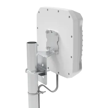 Poynting · Antennen · 5G/LTE · Mast/Wand · A-XPOL-0002-V3-03 · weiß · SMA (M)  · 11dbi Flat-MIMO · SMA M · 10m Kabel