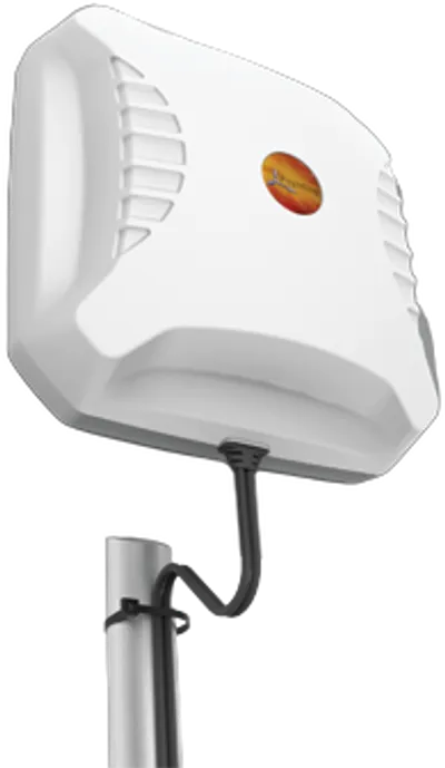 Poynting · Antennen · LTE/GSM · Mast/Wand · A-XPOL-0016 · weiß · SMA (M) · 8dbi Cross Polarised Flatpatch · SMA - Male · 5m