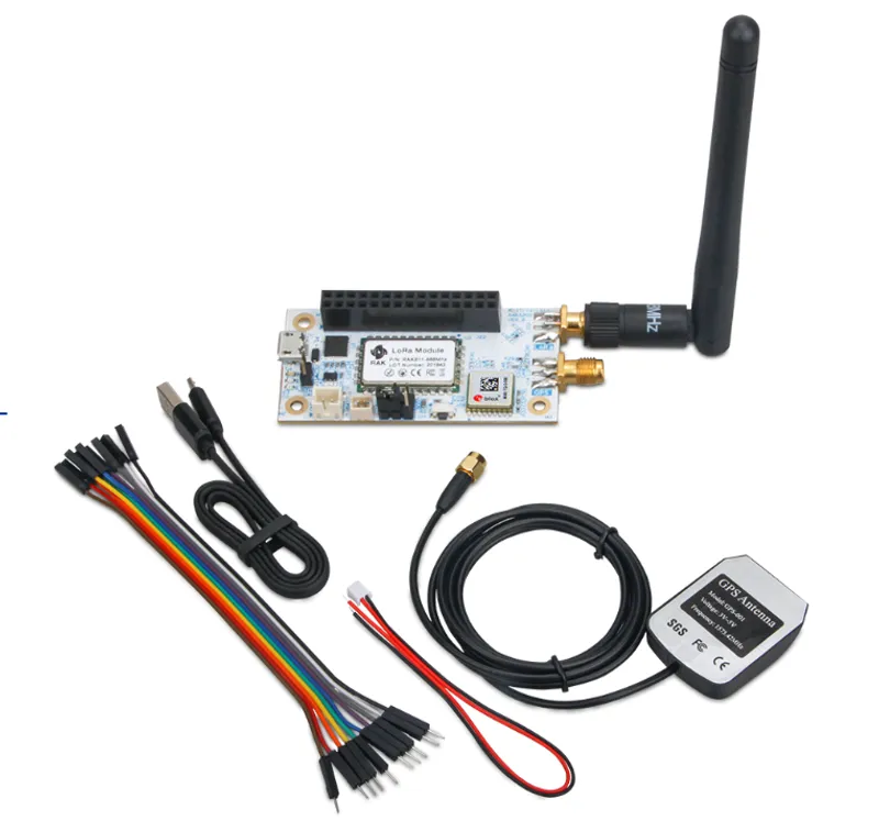 Синяя плата трекера RAK Wireless RAK5205-1 SMA с черной антенной и аксессуарами
