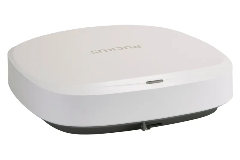 RUCKUS Networks wireless ap • wifi7 • 4x4 • indoor • 10gbe • r770 •  unleashed • 1 radio ble/zigbee + 1x usb • beamflex+