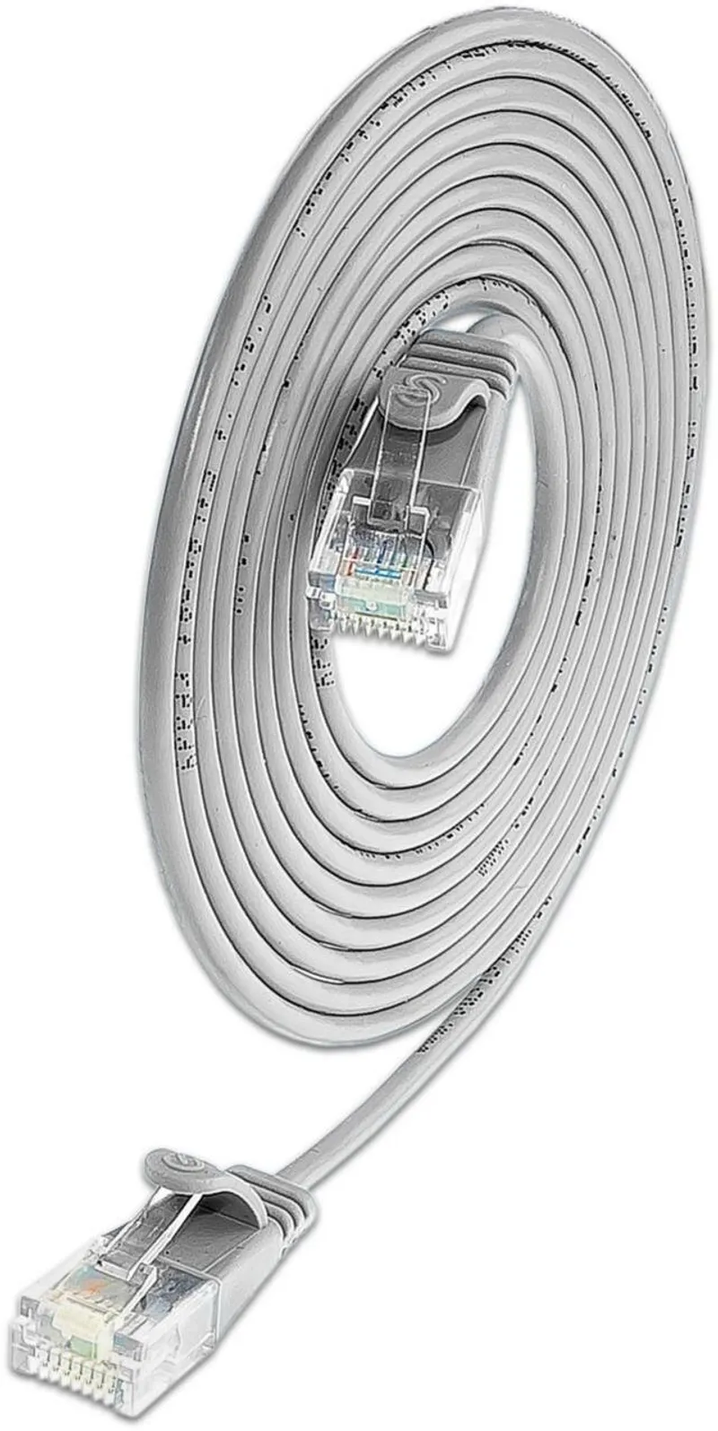 Graues KAT6A 10-Gigabit-Lightpatchkabel rund mit U/UTP, Ø 3,6 mm, aufgerollt mit transparenten RJ45-Steckern und Knickschutz.