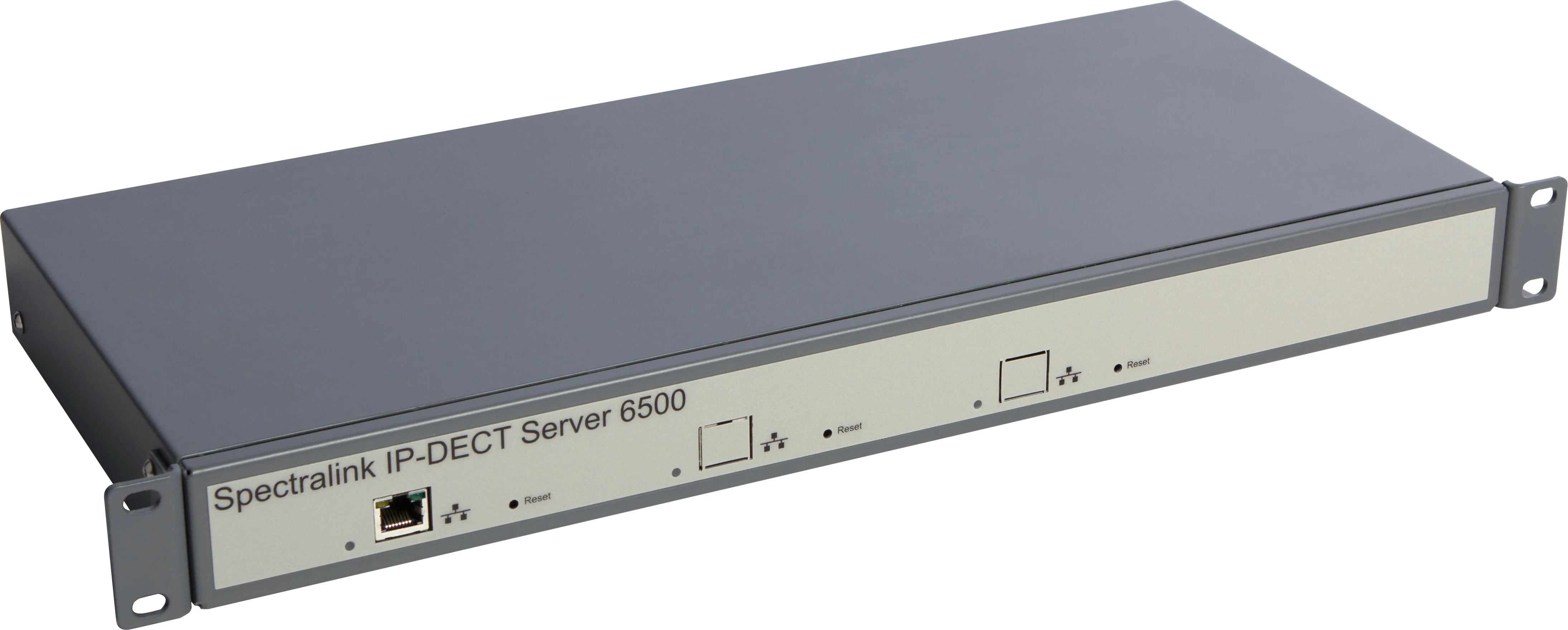 Serveur Spectralink IP-DECT 6500 vu de trois quarts avec panneau avant gris et ports Ethernet pour déploiement en rack Serveur Spectralink IP-DECT 6500 vu de trois quarts avec panneau avant gris et ports Ethernet pour déploiement en rack