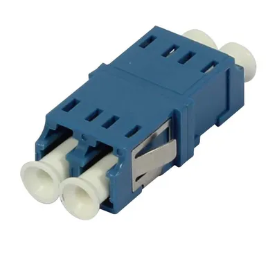 Dosen TP für DIN-Hutschiene mit blauem OS2 Single-Mode LWL-Kuppler, zwei weißen Ports und Metallclip zur Montage.