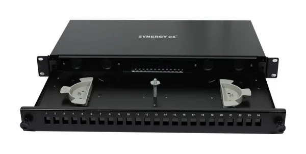 LWL-Patchpanel Spleisbox,19", 18xLC(APC)-Duplex-Buchsen, 19", OS2, 9/125u Singlemode incl.Pigtails, Schwarz, Synergy 21