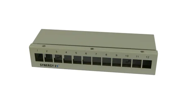 Patch Panel 12xTP, CAT6A, incl.Keystone, Slim-line mit Kabelklemme, Aufputz Metall, Lichtgrau, Synergy 21