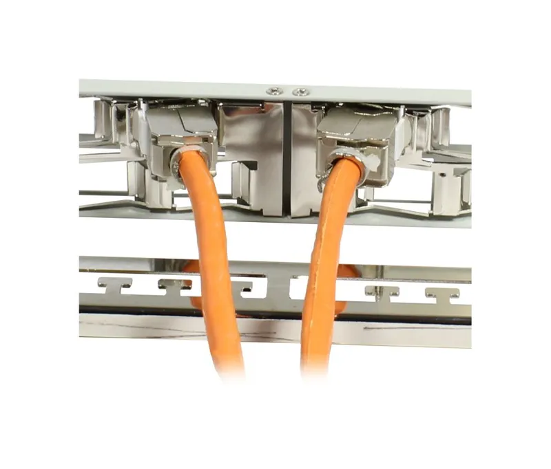 Patch Panel 24xTP,CAT6A, incl.Keystone Slim-line/Komponent getestet, 19", 1HE(t 96mm) 45Grad Schrägauslass, Lichtgrau, Synergy 21