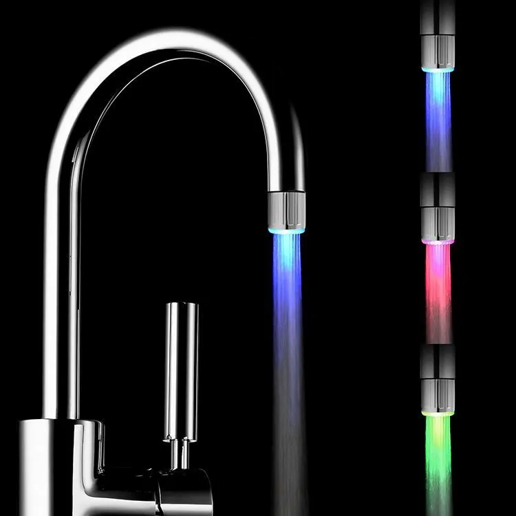 Synergy 21 LED Consumer RGB Perlator Wasserhahn Synergy 21 LED Consumer RGB Perlator Wasserhahn