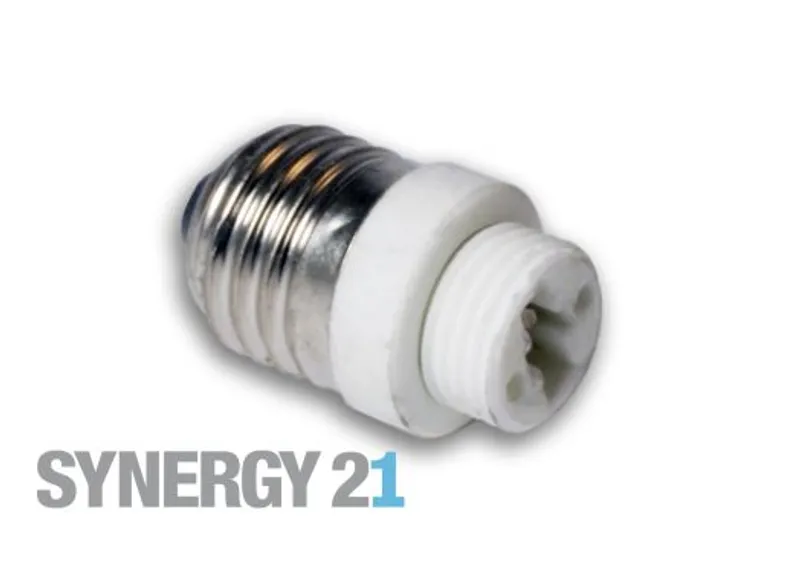 Адаптер Synergy 21 LED E27-G9 с металлическим цоколем и белым пластиковым разъёмом для подключения ламп G9 к патрону E27.