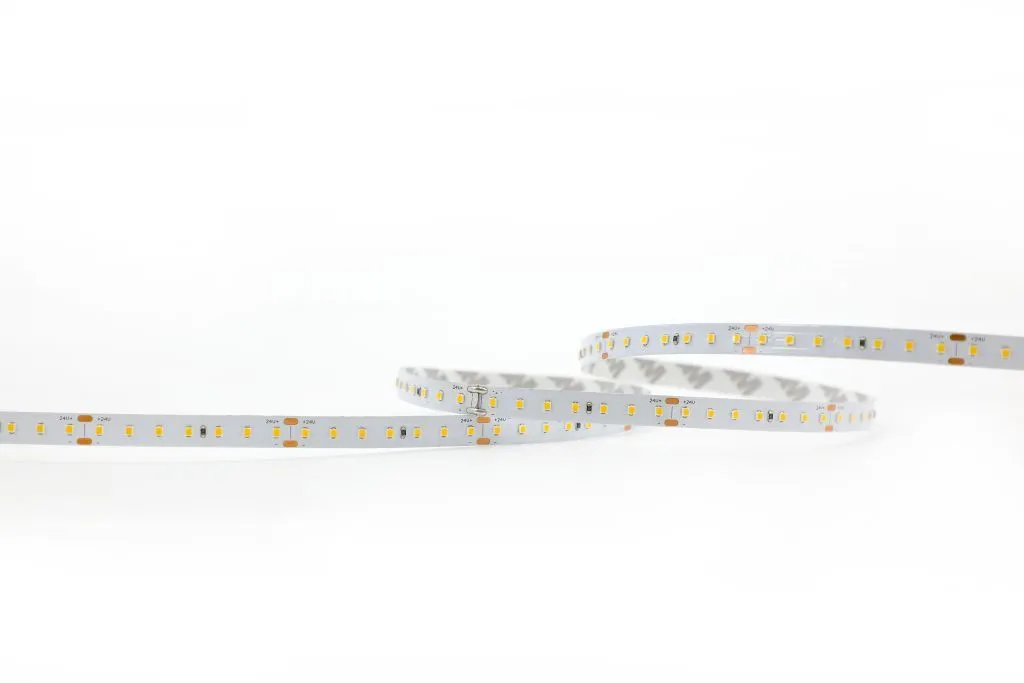 Synergy 21 LED Flex Strip 2022 - 140 SWW DC24V 48W IP20 Synergy 21 LED Flex Strip 2022 - 140 SWW DC24V 48W IP20
