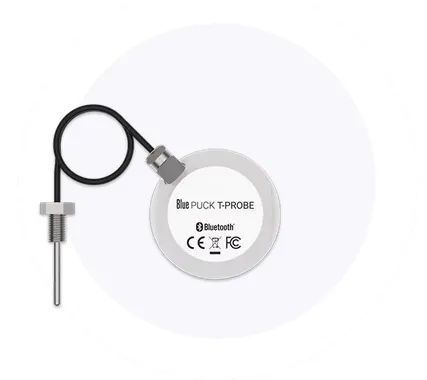 Teltonika Blue Puck T-Probe EN12830-2018 Bluetooth-Temperatursensor, weißes rundes Gerät mit schwarzer Spiralkabel und