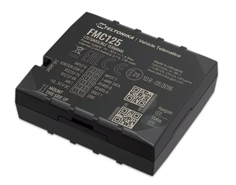 Teltonika FMC125 Advanced Series 4G LTE Fahrzeug-GPS-Tracker mit GNSS/BLE, Unterseite mit Beschriftung, Anschlussdiagramm