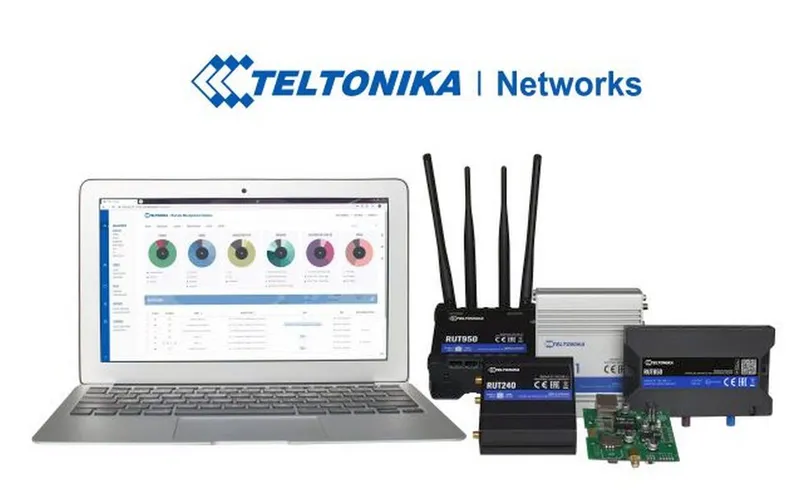 Teltonika RMS Prepaid Lizenzen 600 Punkte, silbernes Laptop mit Dashboard und bunte Kuchendiagramme, schwarzer Router